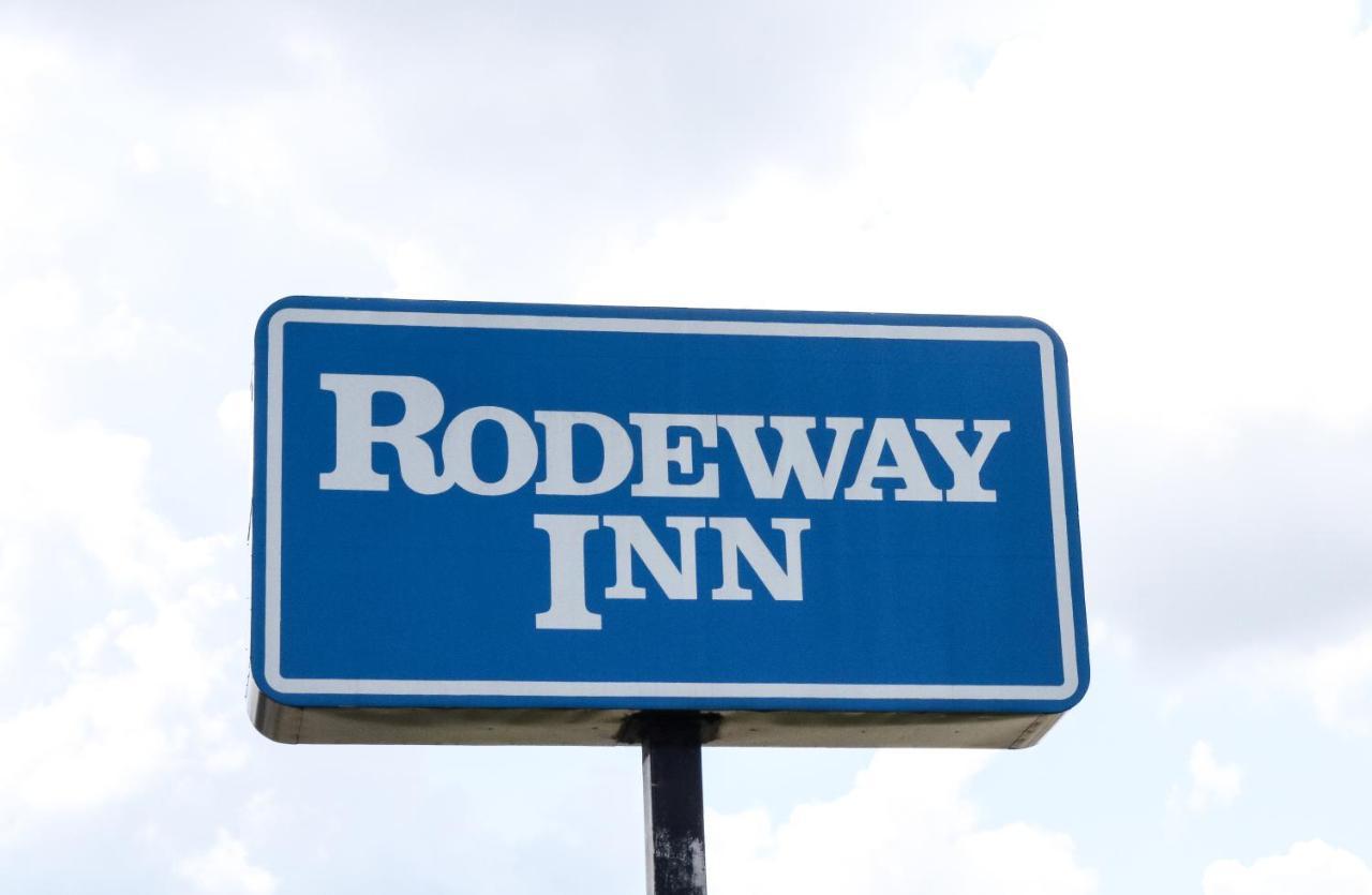 Rodeway Inn Phenix City Exterior photo